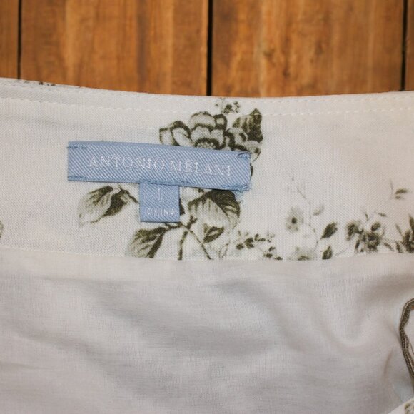 ANTONIO MELANI olive and white linen/viscose sleeveless shirt - Picture 6 of 9